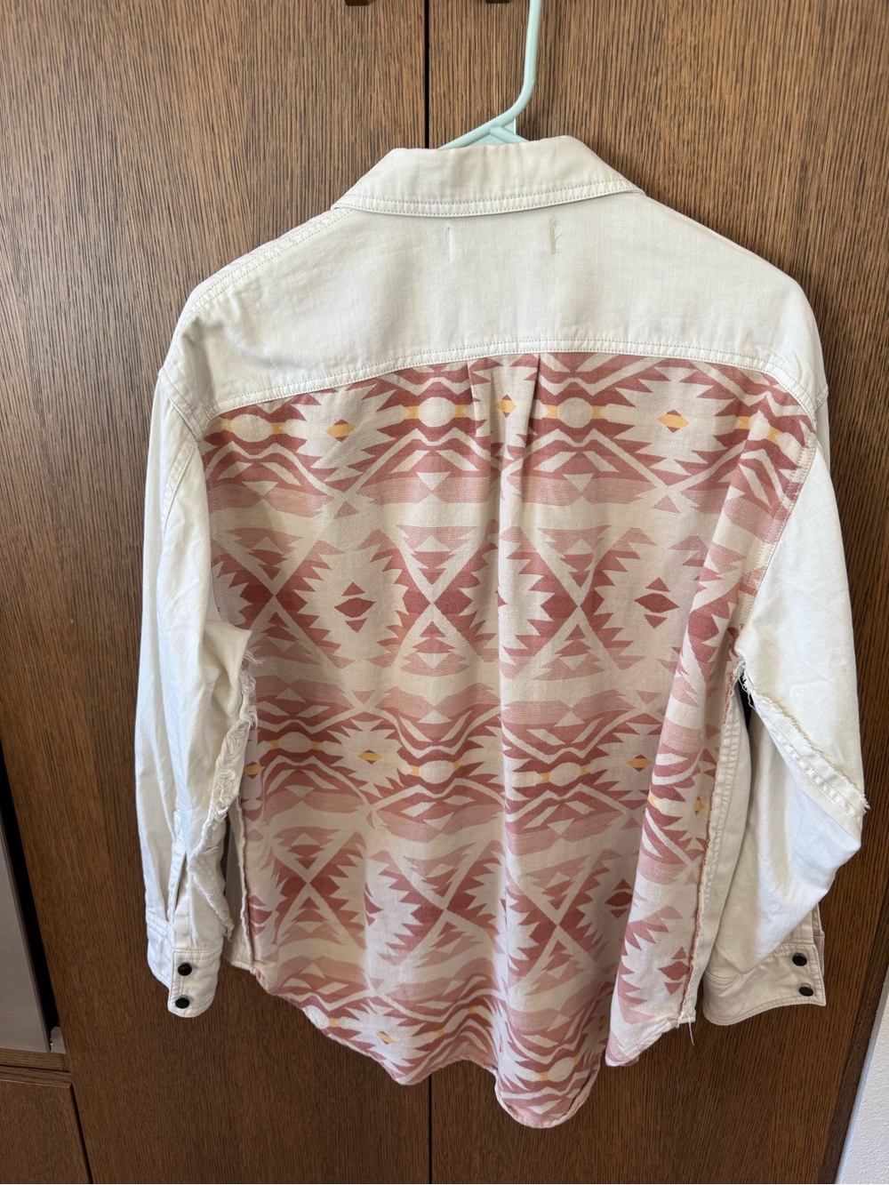 We The Free Echo Rock Chambray Buttondown pink